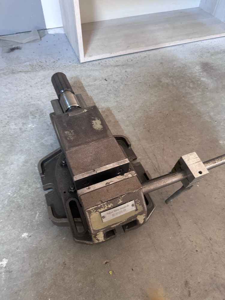 Imadło maszynowe / hydrauliczne 90.07458.00