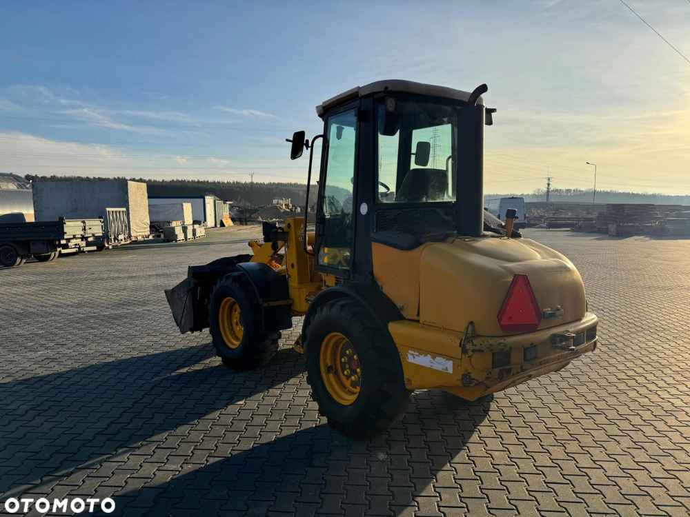 Ładowarka JCB 409 ZX