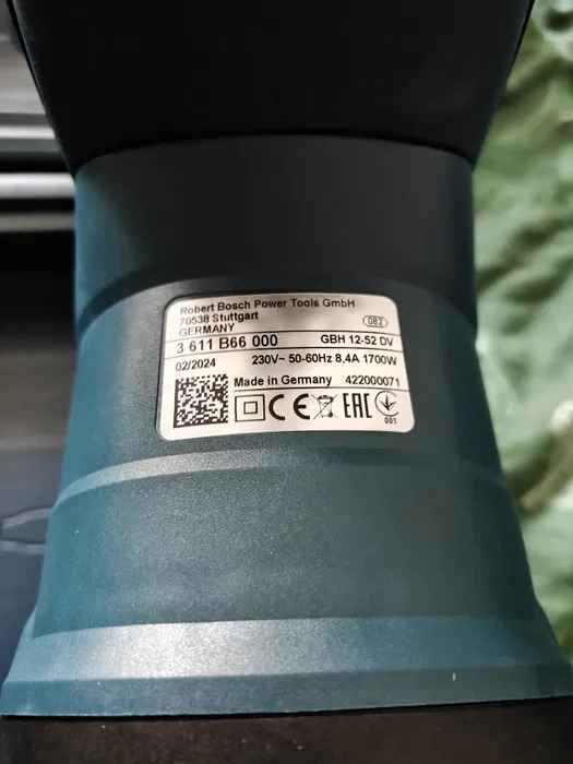 BOSCH GBH 12-52 DV + Walizka